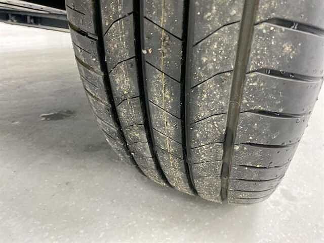 Hyundai INSTER 85kW 02 49kWh 5dr Auto WHITE