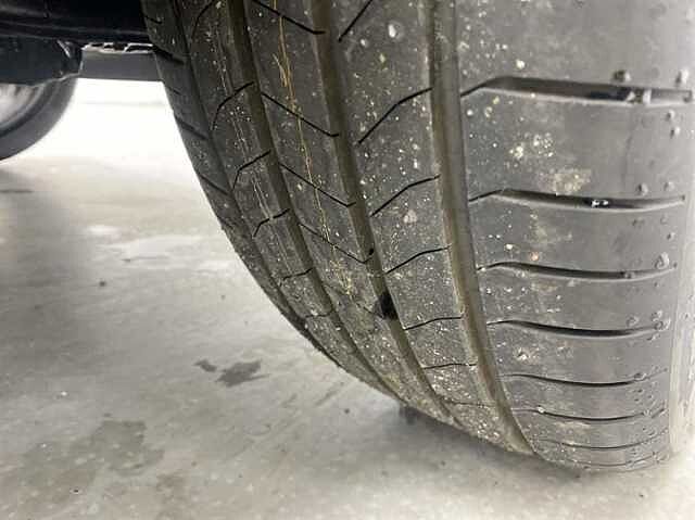 Hyundai INSTER 85kW 02 49kWh 5dr Auto WHITE