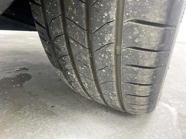 Hyundai INSTER 85kW 02 49kWh 5dr Auto WHITE