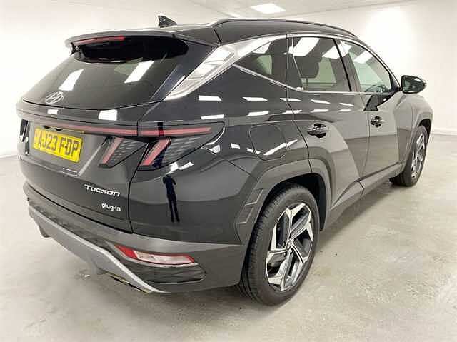 Hyundai TUCSON 1.6 TGDi Plug-in Hybrid Premium 5dr 4WD Auto BLACK