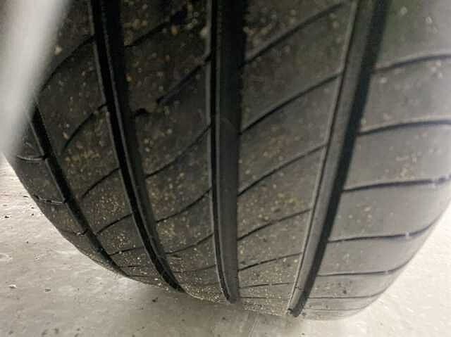 Hyundai KONA 1.6 GDi Hybrid Premium 5dr DCT