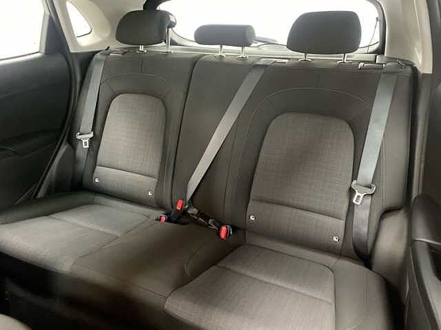 Hyundai KONA 1.6 GDi Hybrid Premium 5dr DCT