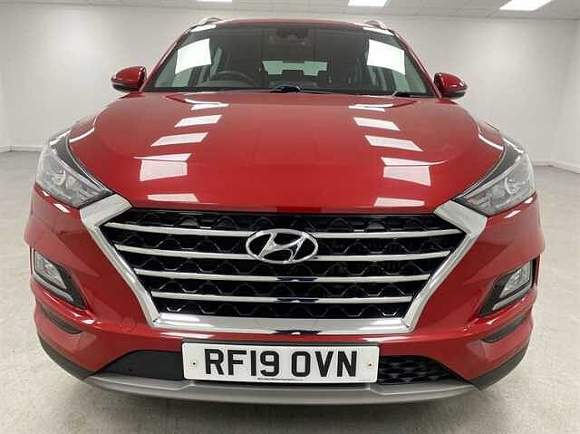 Hyundai TUCSON 1.6 TGDi 177 SE Nav 5dr 2WD DCT RED