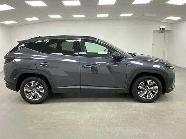 Hyundai TUCSON 1.6 TGDi 48V MHD SE Connect 5dr 2WD DCT
