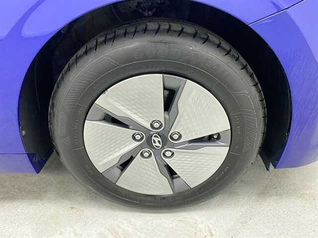 Hyundai IONIQ 1.6 GDi Hybrid Premium 5dr DCT