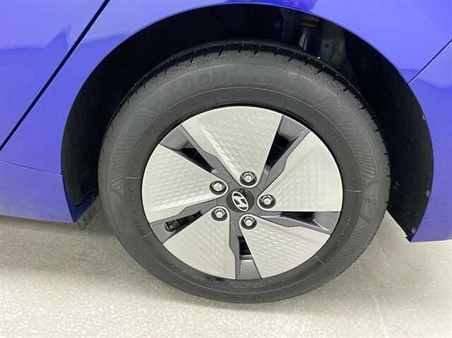 Hyundai IONIQ 1.6 GDi Hybrid Premium 5dr DCT