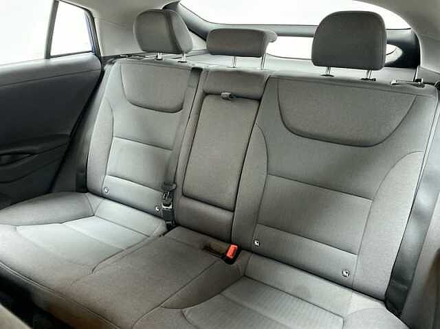 Hyundai IONIQ 1.6 GDi Hybrid Premium 5dr DCT